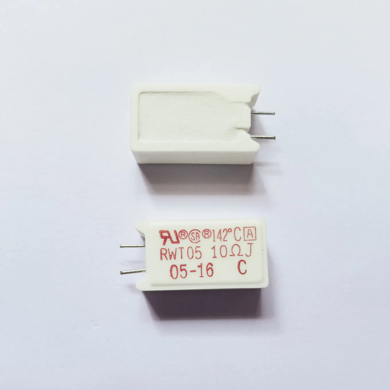 

Original new 100% temperature cement resistance RWT05 5W 10R 10ohm 142 degrees (Inductor)