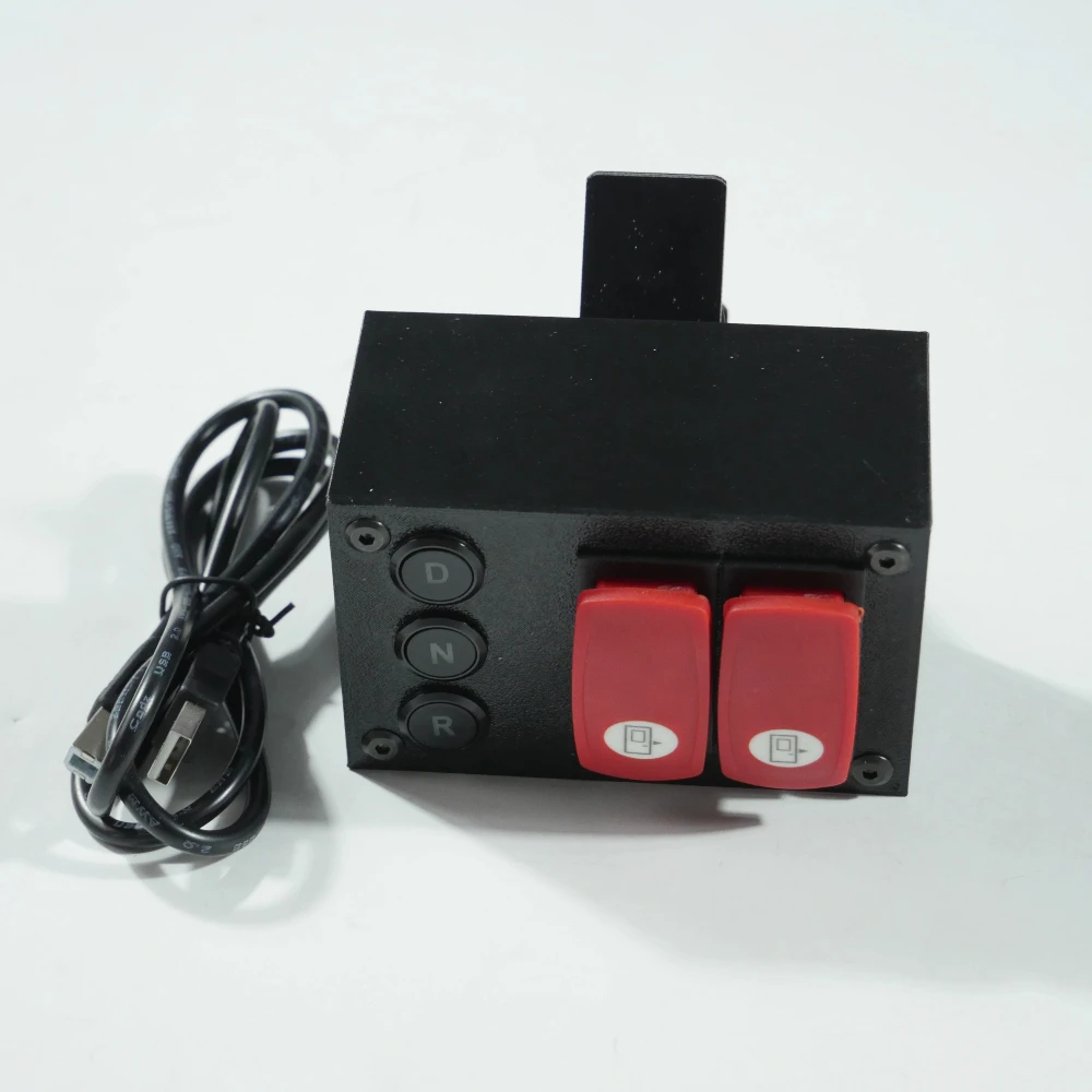 

Вибрационный руль с питанием от USB, совместимый с платформами Xb360/PS 3/PS 2/PC, имитирующий более реалистичную силовую обратную связь.