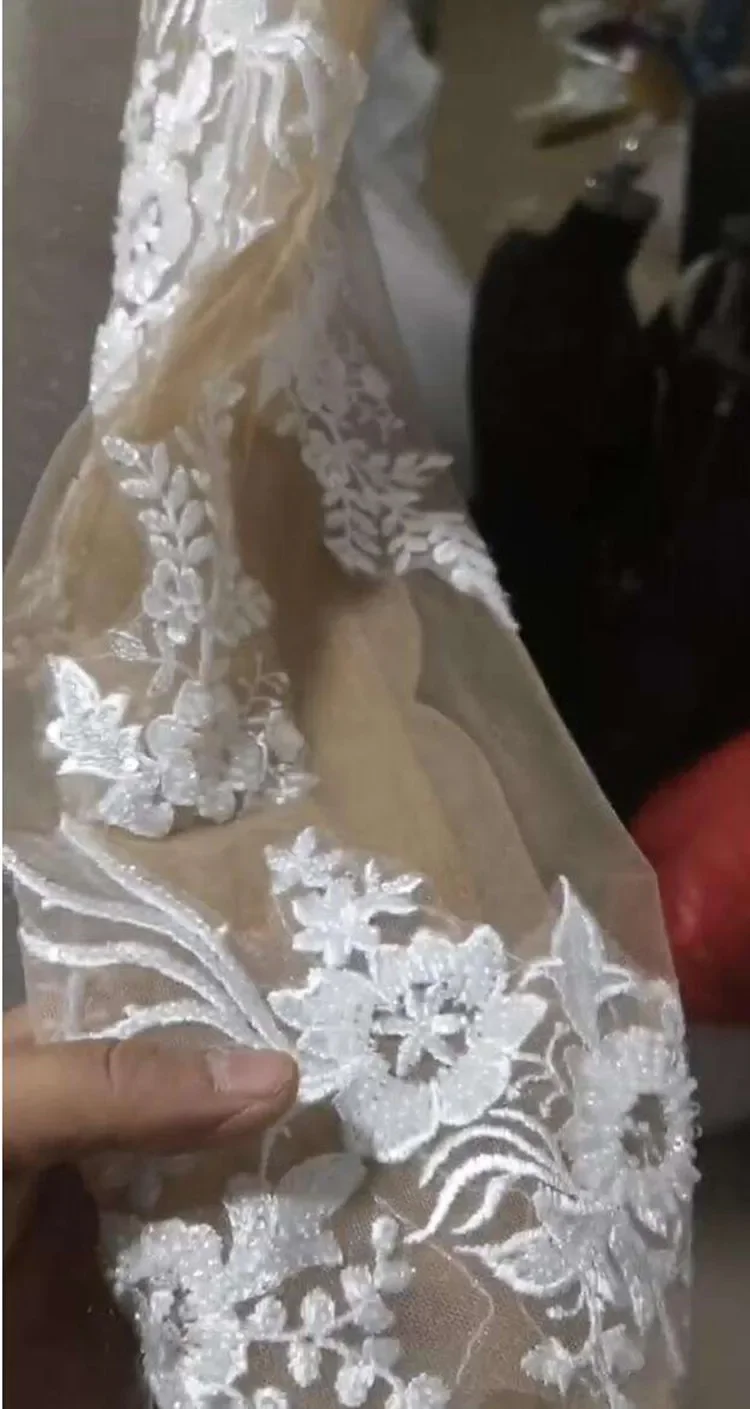 Suknia ślubna syrena z długimi rękawami, zdobiona błyszczącymi aplikacjami 3D, koralikami, w stylu afrykańskim, vintage, rustykalnym, z możliwością personalizacji.