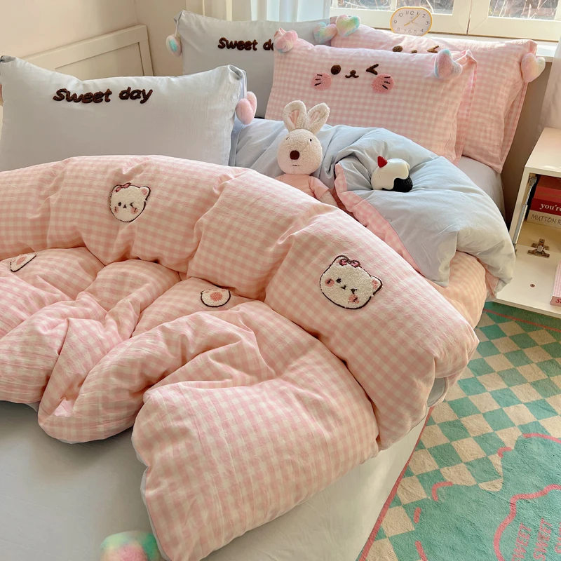 3/4Pcs Cute Cartoon Cat Embroidery Heart Pompom Bedding Set Single Queen King Size 100% Cotton Duvet Cover Bed Sheet Pillowcases