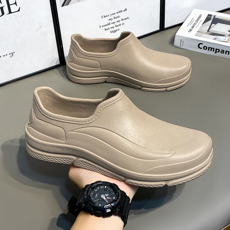 Unisex Einteilige EVA Vollständig Wasserdichte und Ölbeständige Slip-On Kochschuhe, Rutschfeste Dickbesohlte Multifunktionale Arbeitssandalen für Re – Detail 2