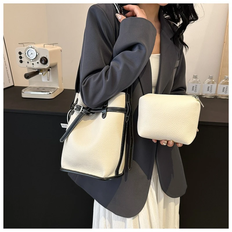 

New Women's Single-Piece Bucket Bag Fashion Commuter Child Bag High-end Crossbody Handbag PU Material Purses and Handbags