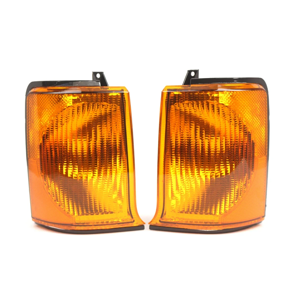 

Желтые левые и правые указатели поворота, угловые фонари, автомобильные указатели поворота для Land Rover Discovery 2 1999-2002 XBD100870 XBD100880