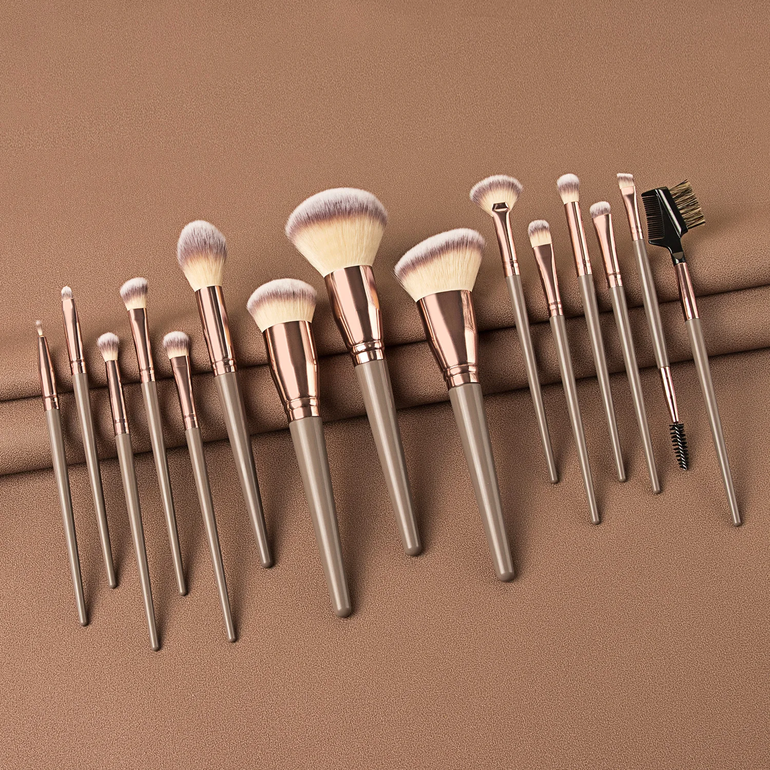 Hot Champagner Make-up Pinsel Set für Frauen Kosmetik Foundation Puder Rouge Lidschatten Kabuki Blending Make-up Pinsel Beauty Tools