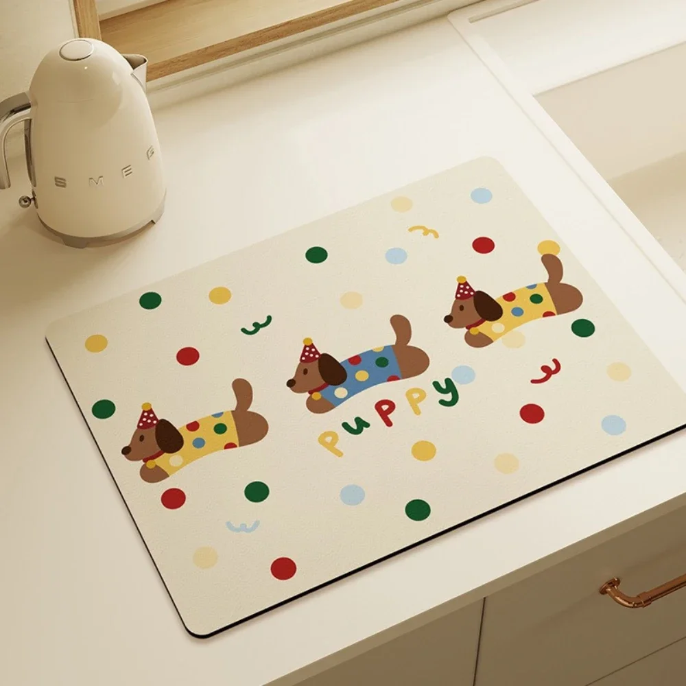1pc Cute Sausage Dog Pattern Diatom Mud Pad Super Absorbent Kitchen Countertop Mat Coffee Machine,Dinnerware,Stylish Print Pad