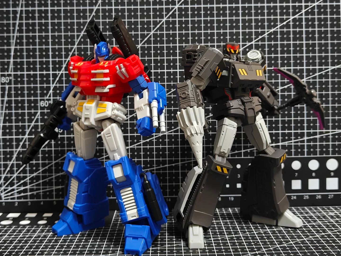 Original AULDEY Transformers AAC Storm Gathering Serie Blind Box IDW Comic Action Figure Optimus Prime and Megatron Desktop Toys - view 2