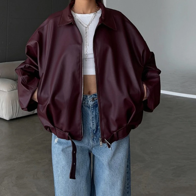 

Женская одежда. Осень 2023. Новое милое свежее свободное женское кожаное пальто больших размеров с лацканами и рукавами «летучая мышь».