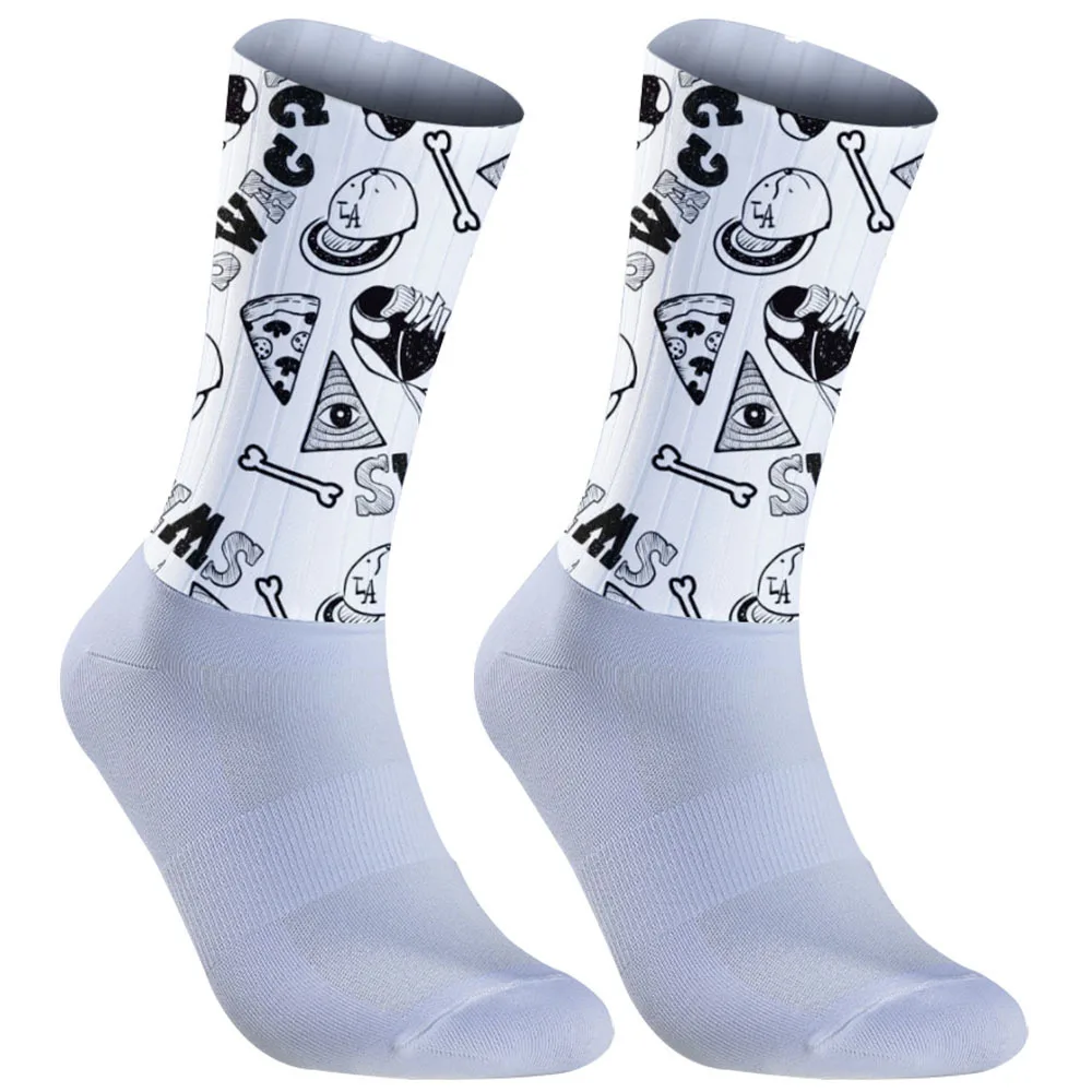 

2025 Новые антибактериальные и устойчивые к запаху велосипедные носки дышащие, впитывающие пот и свежие на много дней езды на велосипеде.