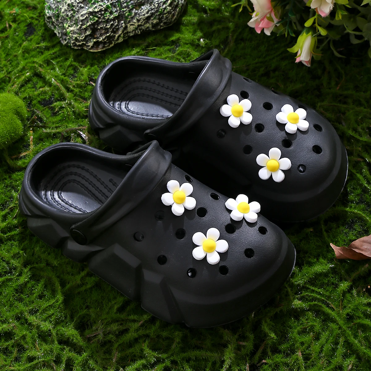 Girls Non-slip Clogs, Breathable Lightweight Cute Flower Clogs for Indoor and Outdoor Shower, Beach and Pool 3057