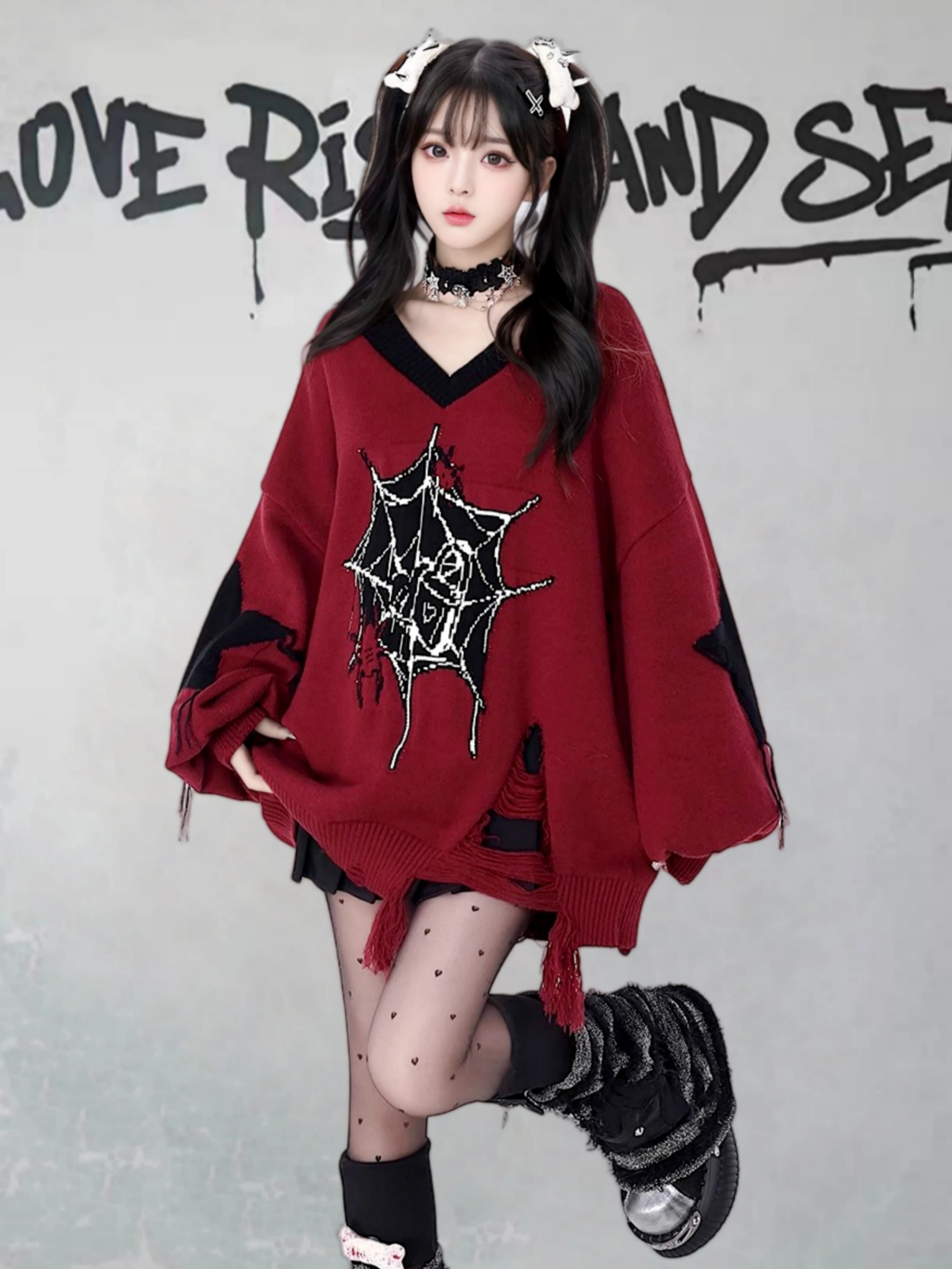 2025 الخريف الشتاء جديد ثقافة فرعية Y2K الساخن فتاة الخامس الرقبة الأحمر محبوك سترة المرأة فضفاضة عادية أسود وردي سترة