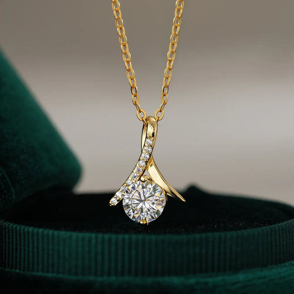 

Irregular Geometry 18K Gold Inlaid Pendant, Moissanite Necklace for Women, Platinum PT950 Set, That's A Collarbone Chain