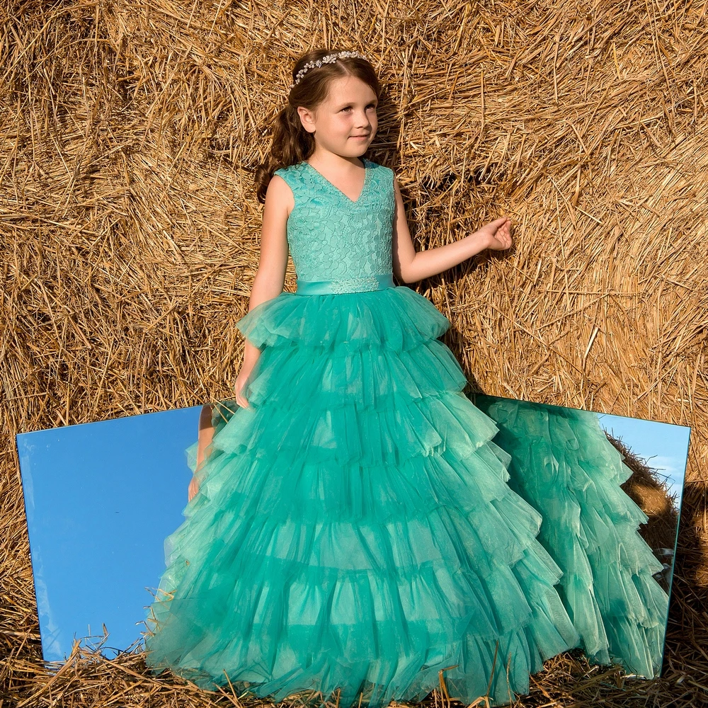 

Cute Jade Flower Girl Dresses V-neck Tiered Skirt Floor Length Holy Communion Gown Tulle A-line Kids Prom Dress Vestidos Niña