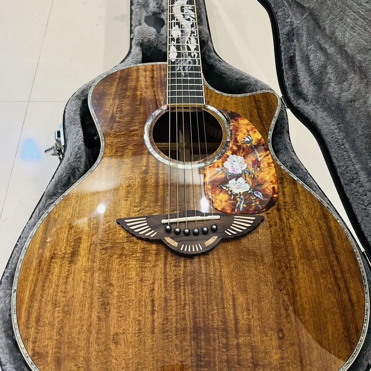 

Handmade Professional Quality Solid Acoustic Guitar Koawood All Solid Guitar In Stock