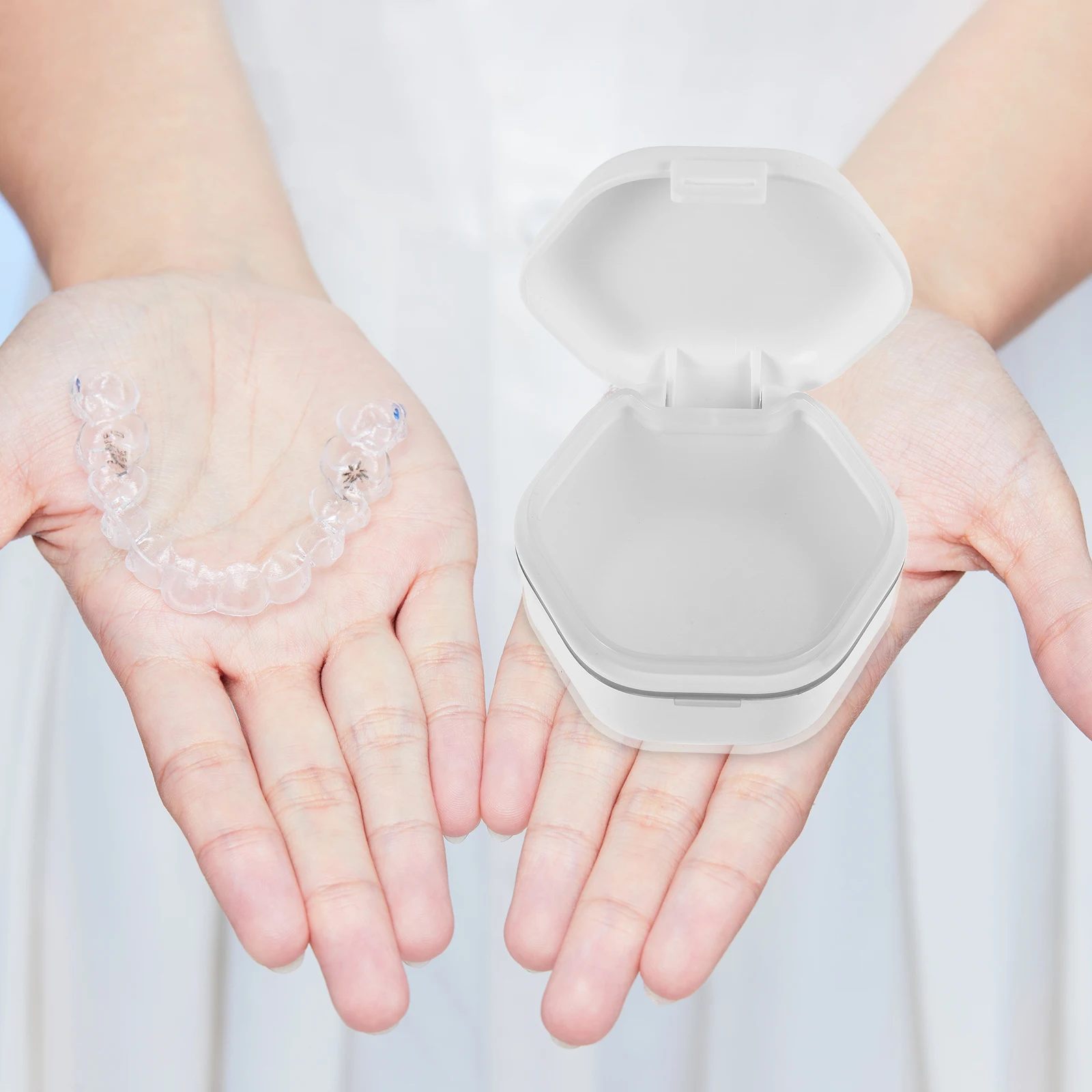 

Portable Teeth Container Home Bathroom Storage Case Plastic Holder Mouth for Retainer Soaking