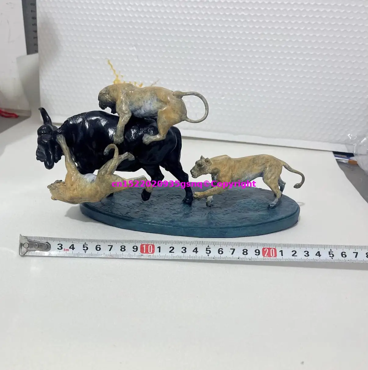 Exclusive Lion bronze Carving animal Lion group hunting buffalo Africa lion King of Forests home office bar decoration ornament