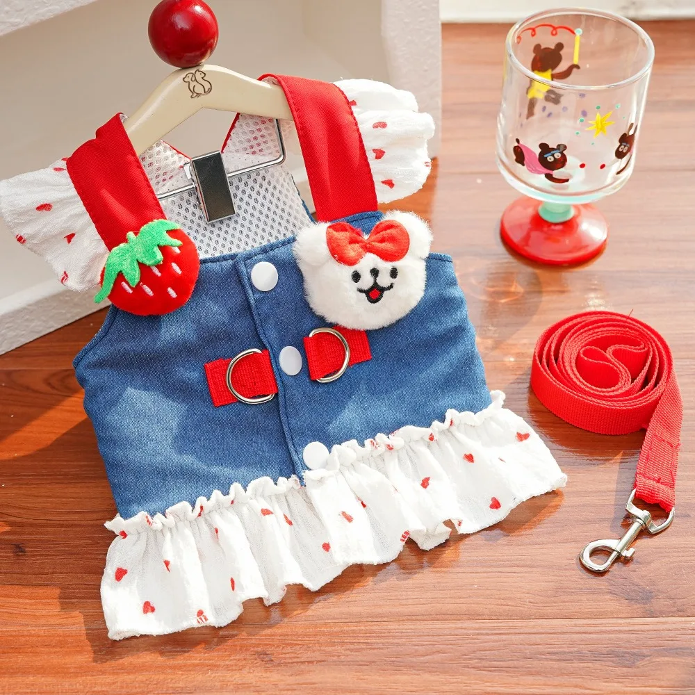 

Universal Cute Dog Harness Dress with Leash Pink Strawberry Pet Dress Comfortable Heart Print Dog Costume Skirt Spring Summer
