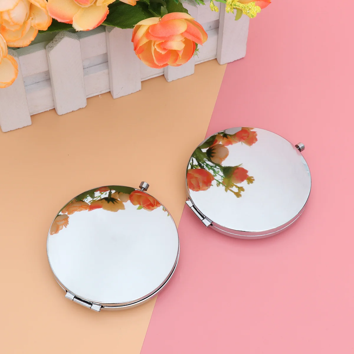 

2Pcs Durable Glass Mirror Folding Design Double Sided Practical Crystal Frame Desktop Travel Gift Folding Mirror