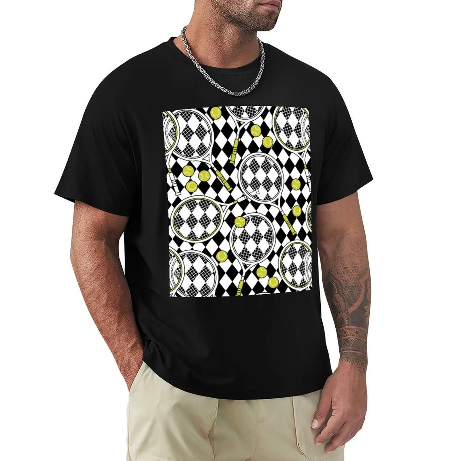 Tennis racket with balls on checkered T-Shirt man t shirt graphic T-Shirt