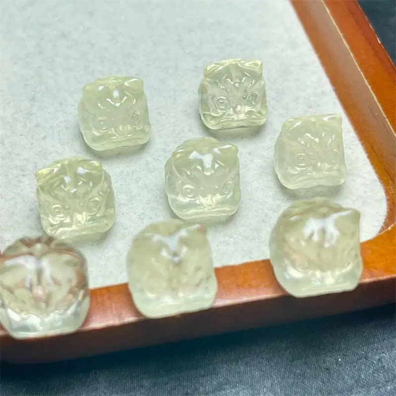 

5PCS Natural Citrine Dancing Lion Head Carving Pendant Carving Jewelry Healing Stone For Men Women Decoration Jewelry 14MM
