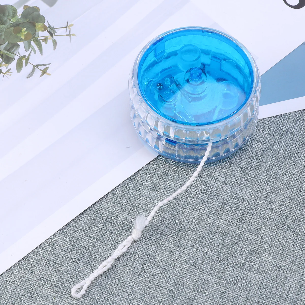 5Pcs 다채로운 요요 프리미엄 소재 광택 표면 쉽게 휴대할 수 있는 LED 발광 요요 공 창의적인 끈 당기기 초기 교육용 재미