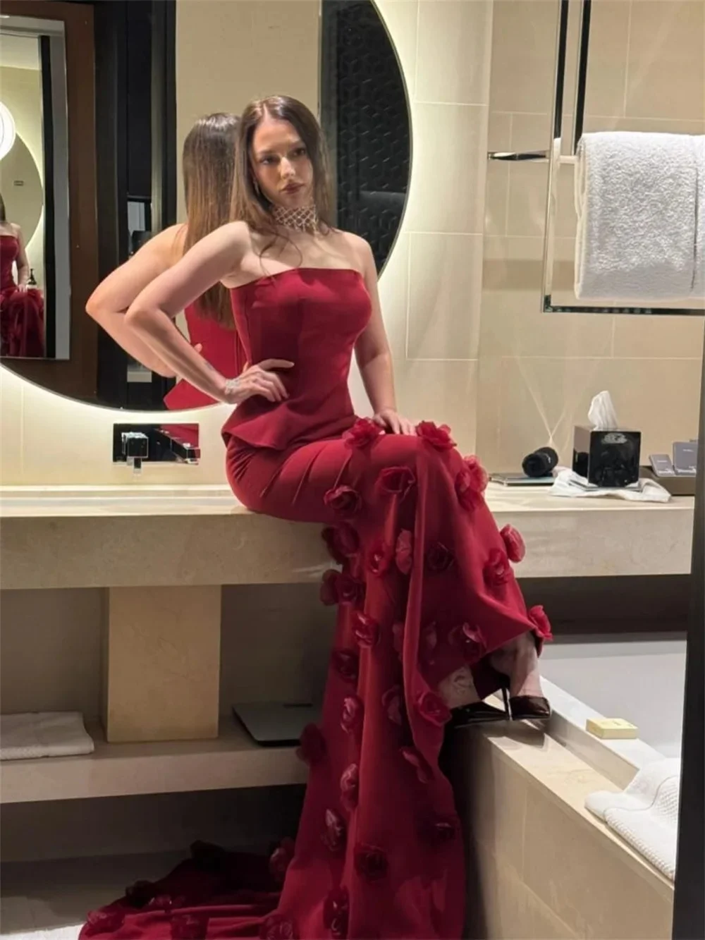 

Burgundy Floral Long Bespoke Occasion Gown Evening Dresses Pastrol Unisex Jersey Retro Dubai Saudi Arabic Prom Customized