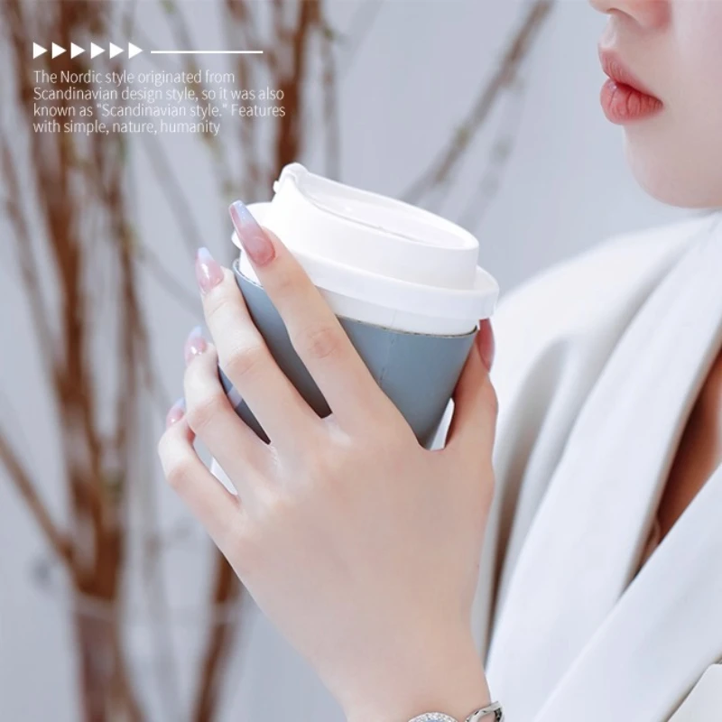New luxury student women's watch niche high-end temperament simple small exquisite waterproof fashion quartz watch birthday gift