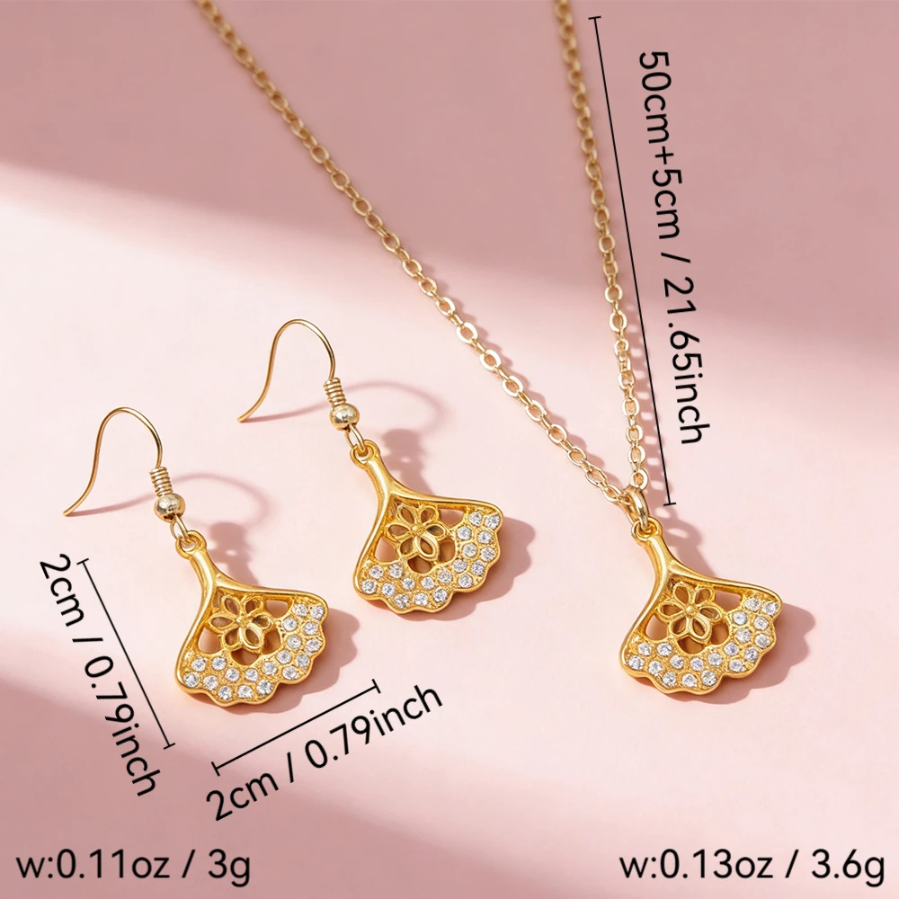 Hollow Ginkgo Leaf Diamond-Enc - Vintage Fashion Pieces recension och pris