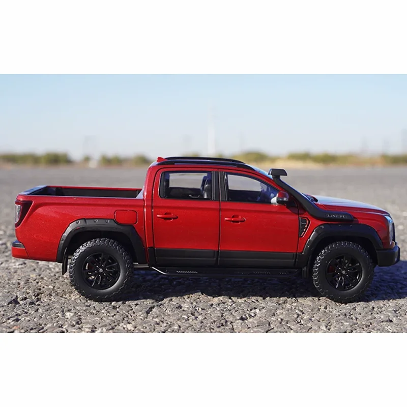 Diecast 1:18 Scale S9 4X4 SUV Alloy Off‑Road Pickup Truck Model Simulation Toy Souvenirs Desktop Creative Unique Gift
