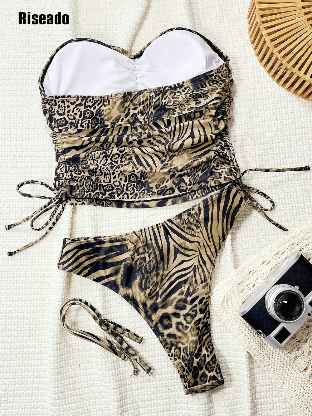 2026 レディースバンドーセクシーなビキニセットストラップレスヒョウツーピースレースアップ水着ハイウエスト水着ビーチクロス