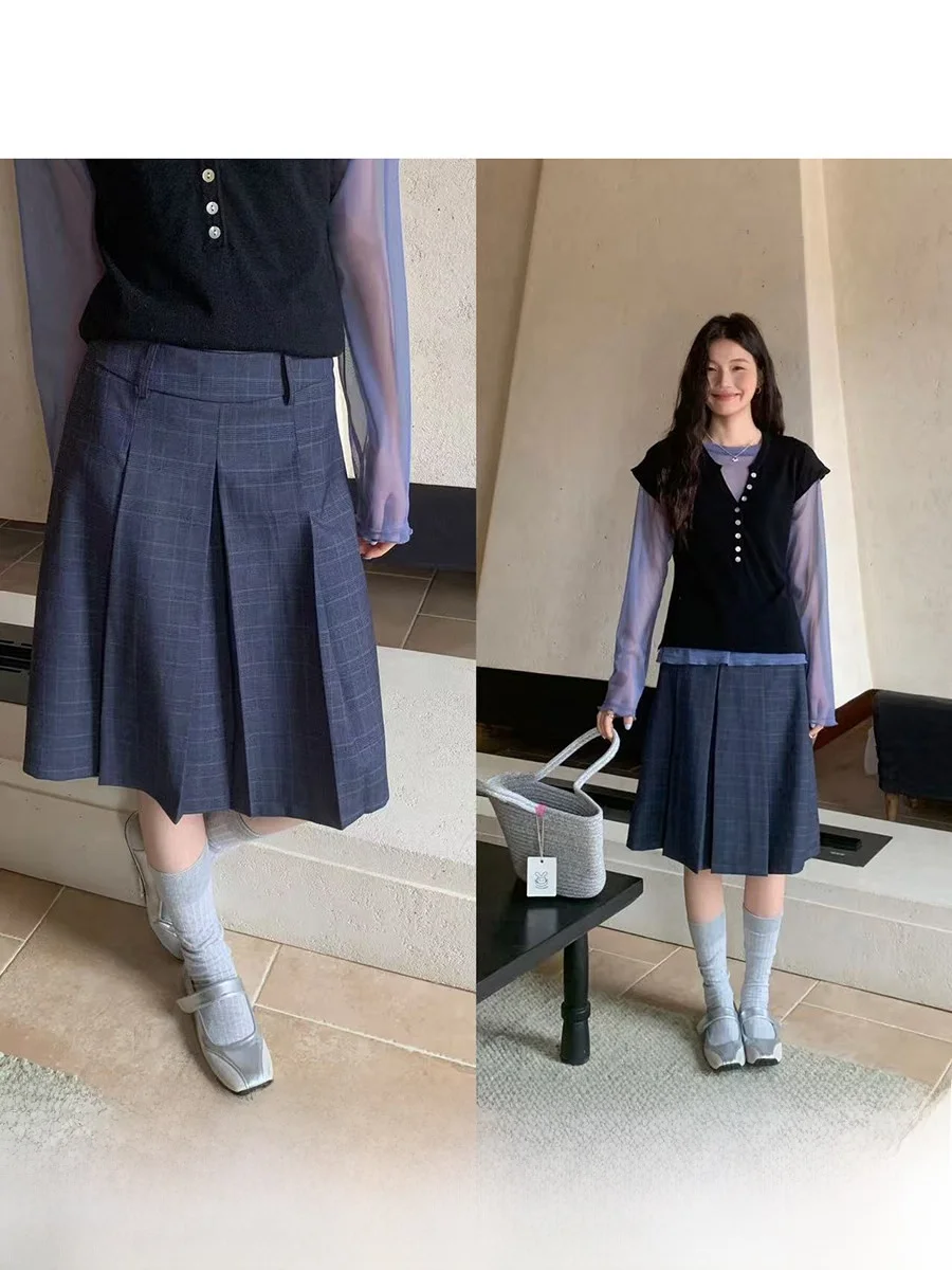 

Slimming Mid-Length A-Line Skirt with Folded Design in Dark Blue Plaid Pattern Casual High Waist Cotton Gored Skirt for Women
