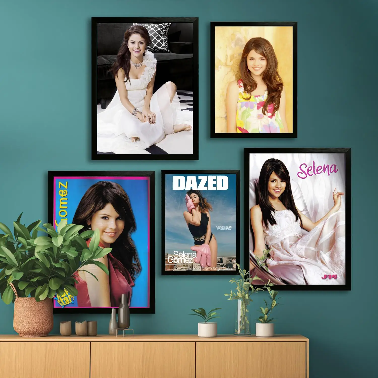 selena Canvas Art Poster, Wall Art, Picture Print, Modern Family, Bedroom Decor, Posters,Decorative painting