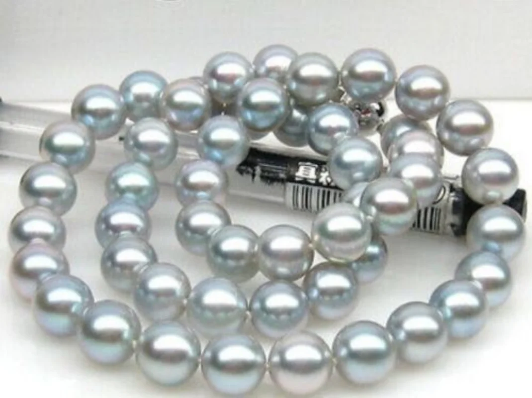 

Charming 18" 8-9mm Natural Tahitian Genuine Silver Gray Round Pearl Necklace