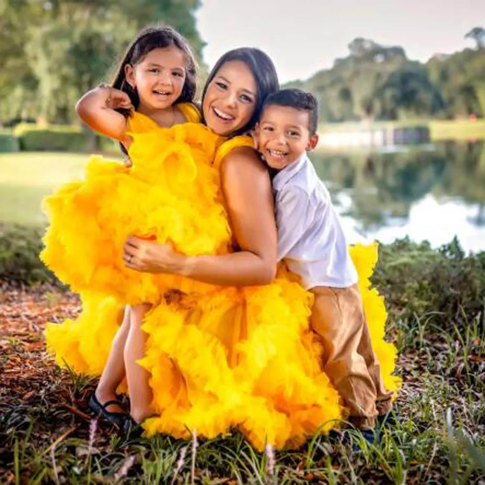 Moeder Dochter Bijpassende Tutu Jurk Diepe V-Hals Mama En Ik Meisjes Outfits Jurken Ruches Schattige Verjaardag Familie Look