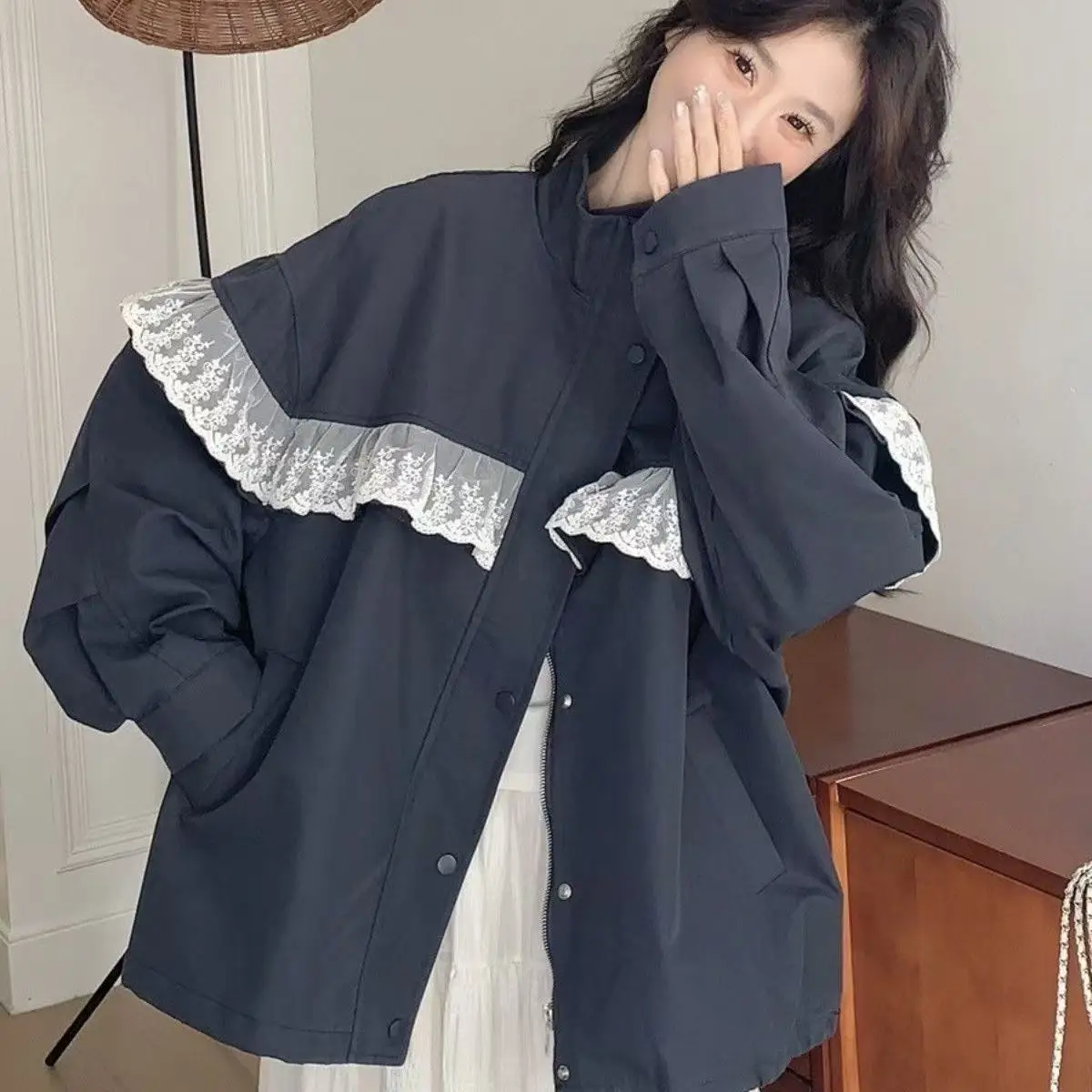 Khaki lace Korean spring coat women's 2025 new popular design small jacket top for women