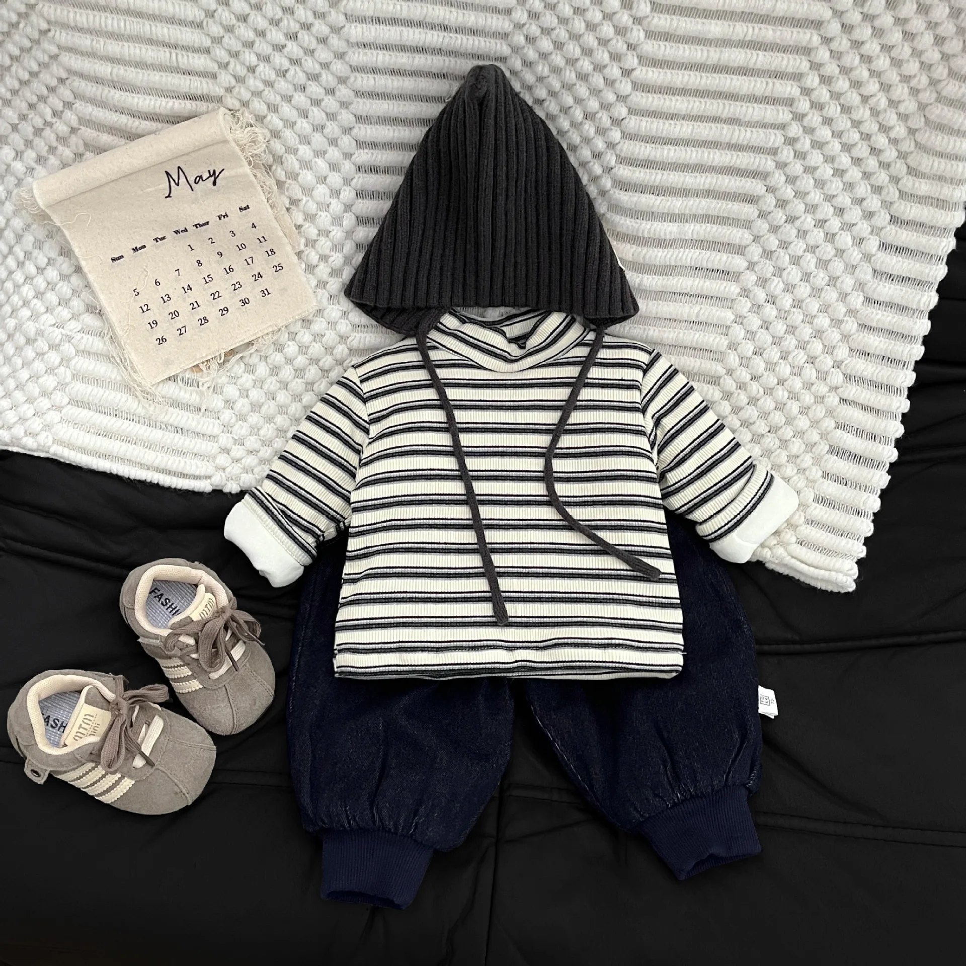 بلوزة أطفال للخريف والشتاء مع قاعدة مخملية مضافة وقطن، طبقة داخلية أنيقة مخططة وسميكة وأكمام طويلة #3