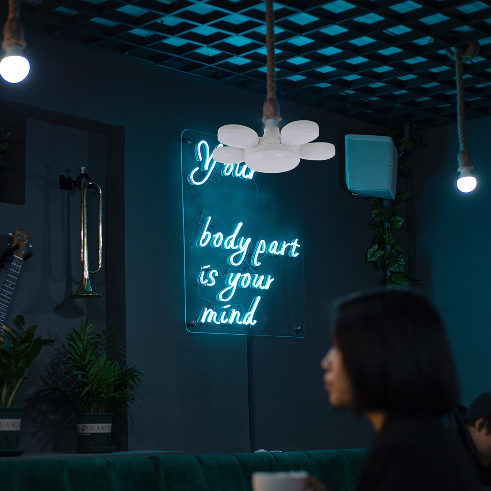 1Pcs Colorful Five Leaf Lamp Even Bright LED Light for Garage Ceiling Fast Mounting Decor Garage Light Ceiling Lamp