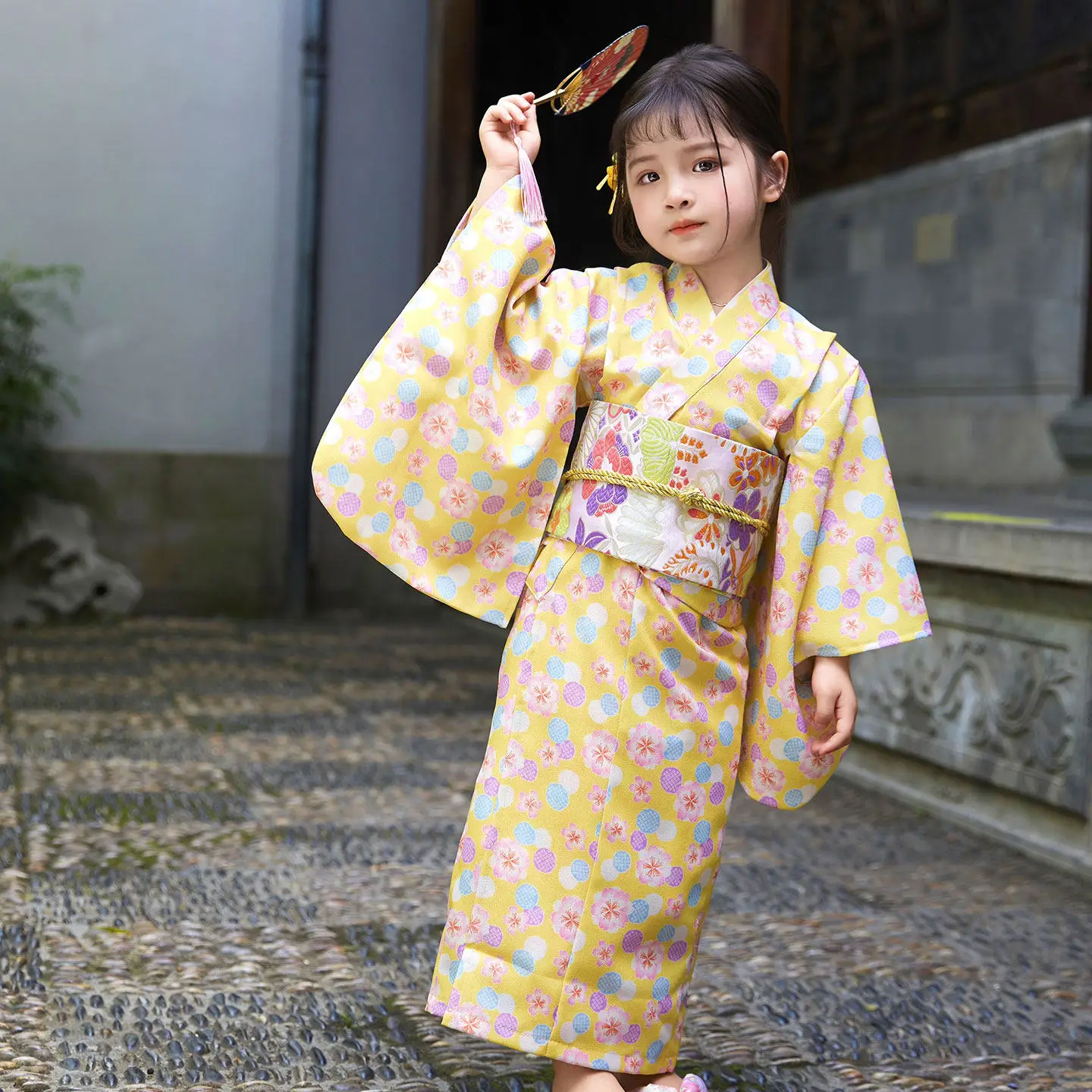 

2026 New Japanese Yukata Kimono Girls Folk Dress Retro Flower Print Kimono With Obi Festival Show Stage Performance Custume