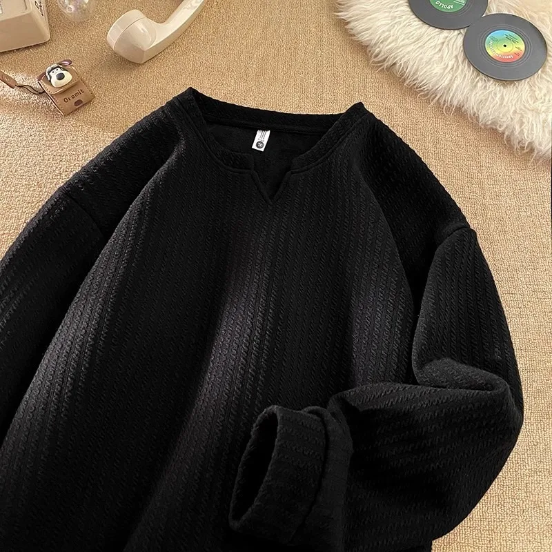 Camiseta de manga larga con cuello en V texturizada para hombre, forrada de felpa, cálida, casual, holgada, básica.