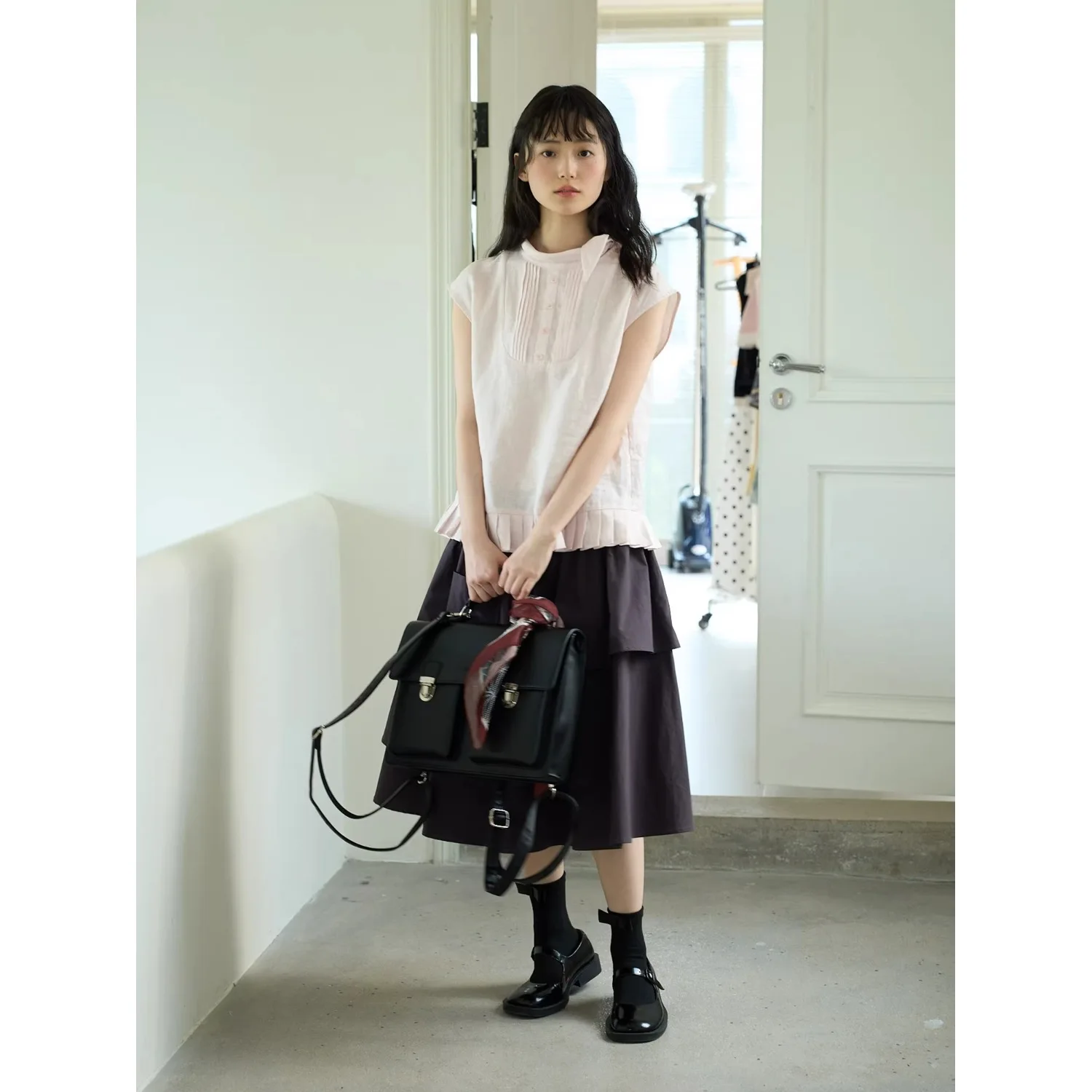 

2026 Summer New Linen Pink Belted Sleeveless Top Versatile Loose Japanese Retro Collar T-Shirt Women Breathable Skin-Friendly