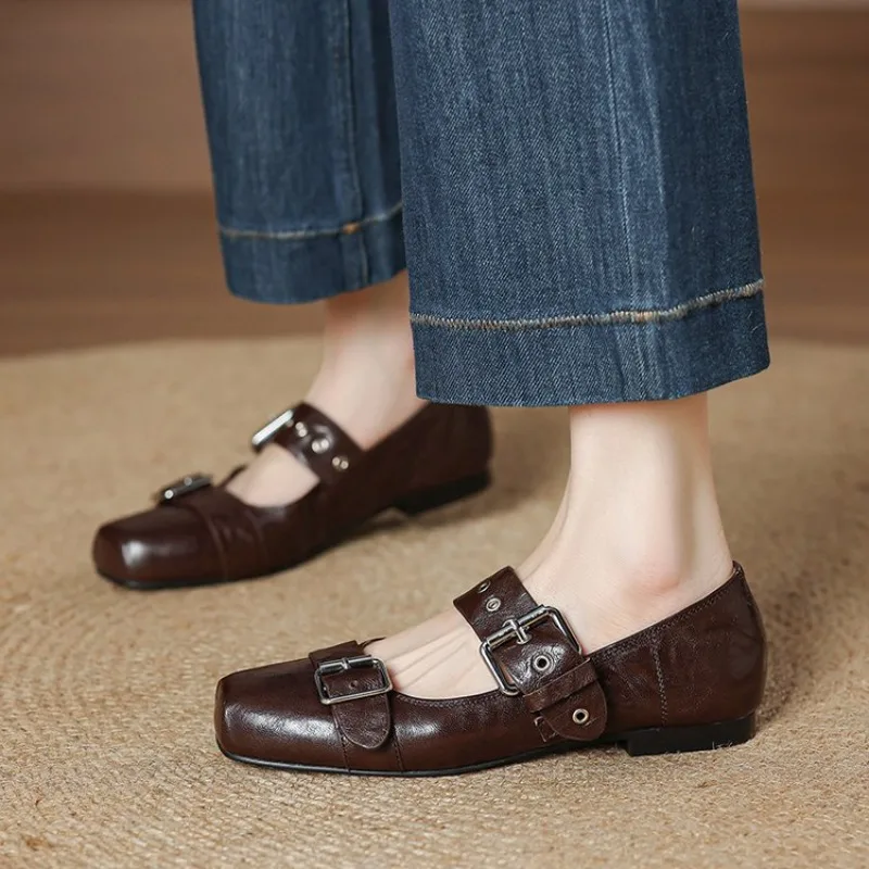 

Square Toe Shallow Mouth Metal Buckle Soft Sole Non-slip Low Top Shoes Fashion New Slip Buckle Single Shoes