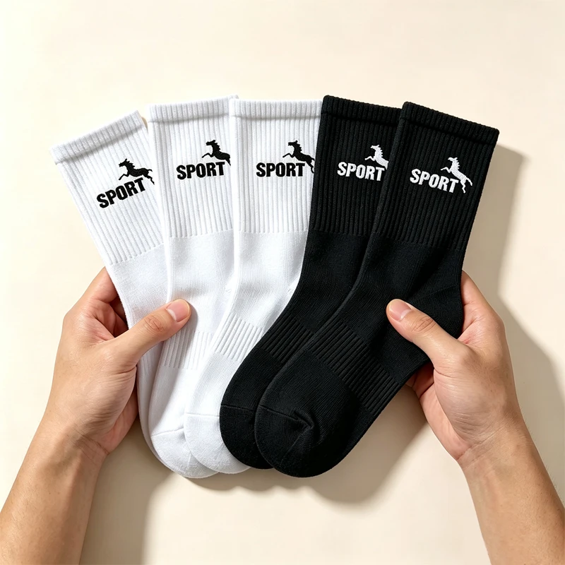5 Pairs Cartoon Horse Sport English Socks, Comfy & Funny Mid Tube Socks Sweat Absorbing Breathable Sports Leisure Socks