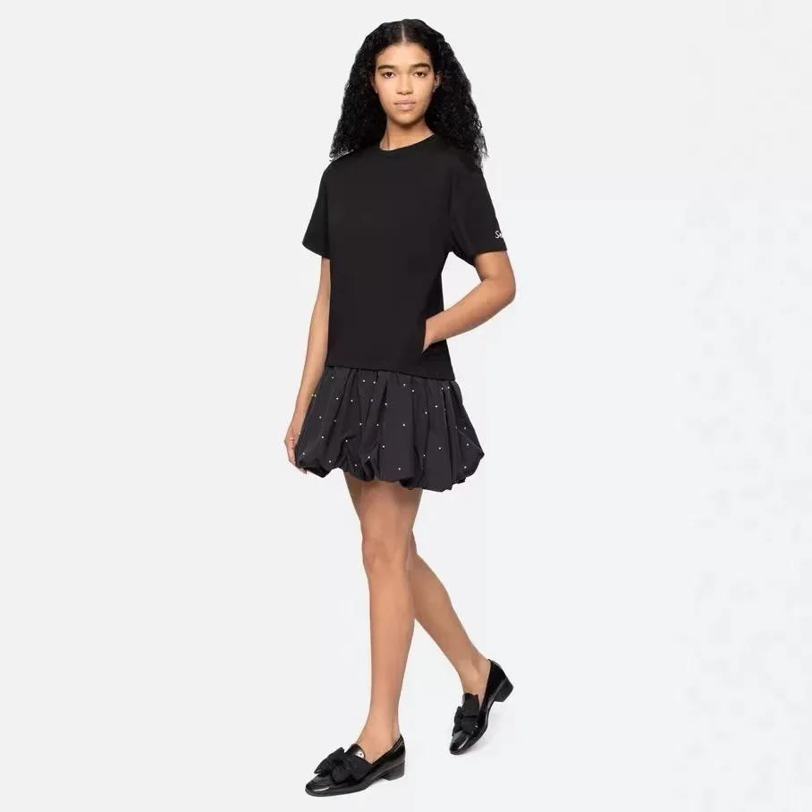 

Fashionable Black Straight Tube Dress Short Sleeve Pearl Detail New York Se Baggy Fit Casual Wear Cotton Blend Dress