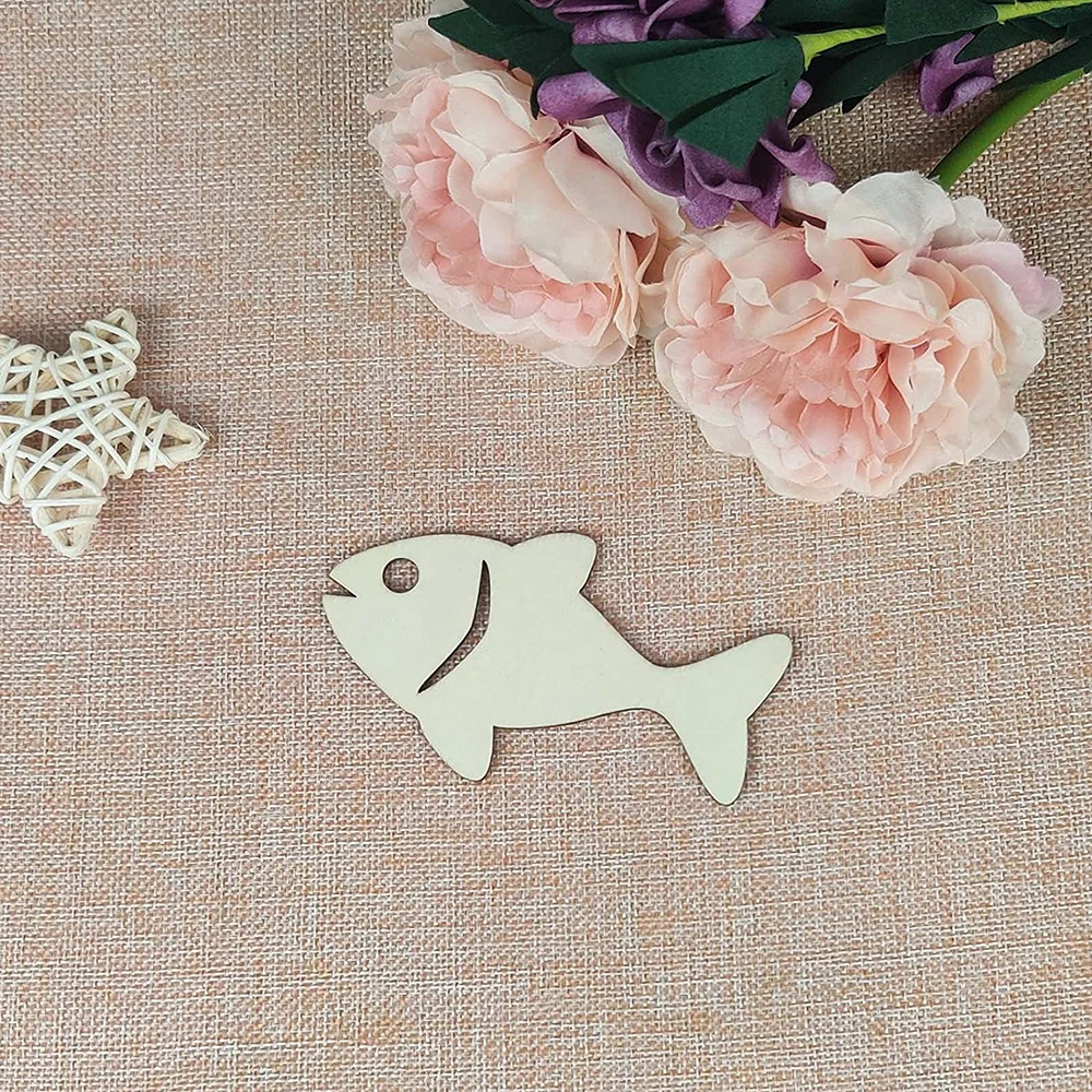 20PCS Wooden Fish Sea Animals Unfinished Wood Ornaments DIY Crafts Wedding Birthday Party Decorations Gift Tags