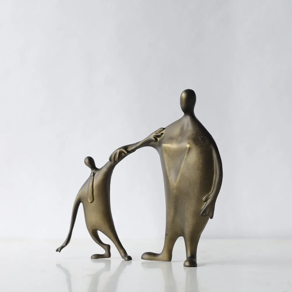 Modern Minimalist High-End Father And Son Metal Sculpture Open Shelf Luxury Art Engraving Casting Touch Love Irregular