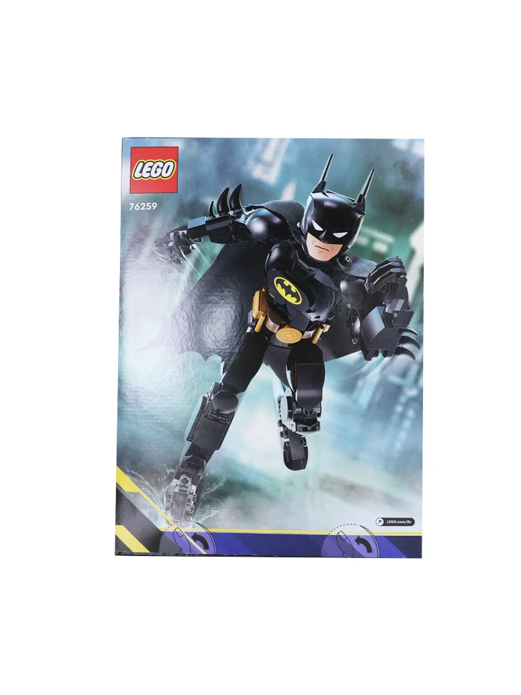 دمية باتمان المعمارية ليغو-العاصمة ، يمكن استخدامها لبناء دمى الحركة العاصمة مع إرجاع كاب وبوق باتمان ،