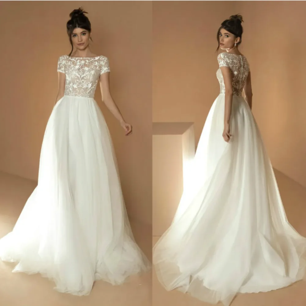 

2024 Cheap Floral Wedding Dress O-Neck Short Sleeves Appliques Lace Wedding Gown Sweep Train Customed Hot Sell Vestidos De Novia