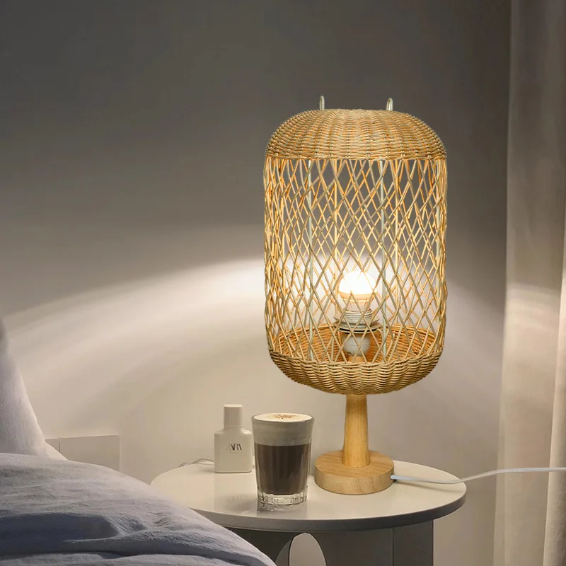 Hand-woven Table Lamp Nordic Wooden Lantern Creative Living Room Bedroom Bedside Personalized Rattan Table Lamp