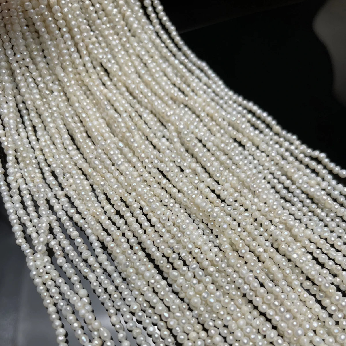 2-3mm Punch Natural Freshwater Pearl Beads Round Small Pearl Loose Spacer Beaded for Making DIY Jewerly Necklace Bracelet 36cm