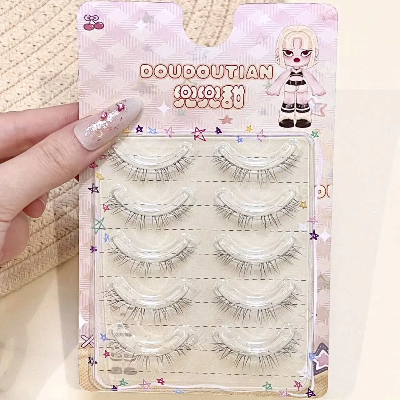 Doudoutian Natural Inborn Full Strip Lower Lashes Invisible Clear Soft Band All-Day Stable Easy Paste Daily Nude Makeup