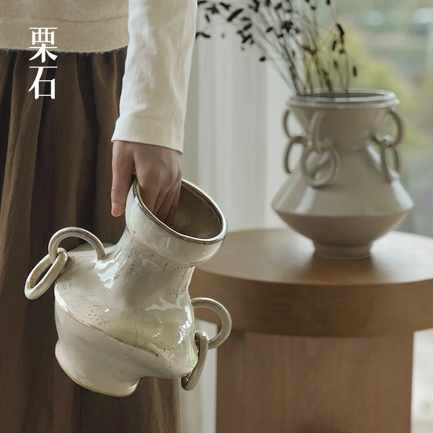 Chestnut stone antique ceramic vase milk white retro high-end living room flower arrangement ornament artistic hydroponic